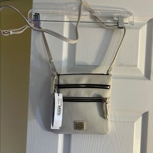 Elegant Cream Crossbody Bag